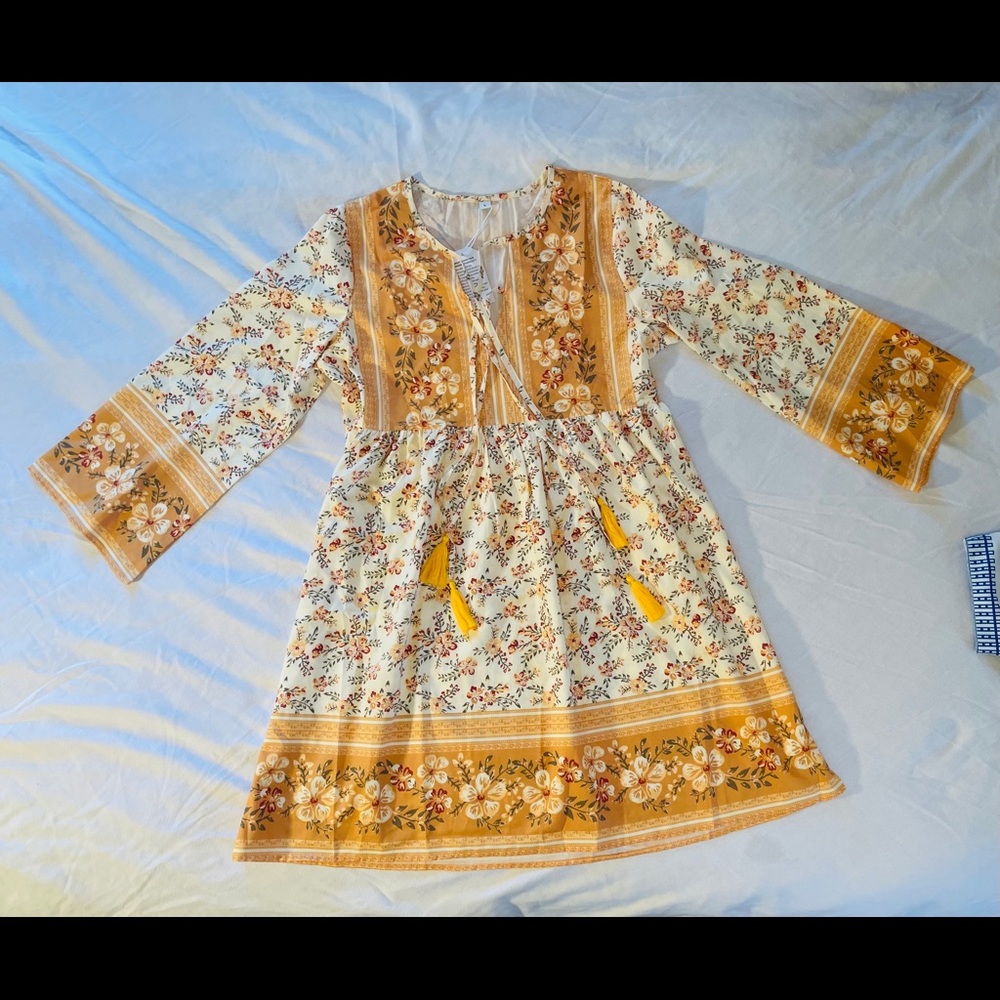 3 girls dresses. Basically new